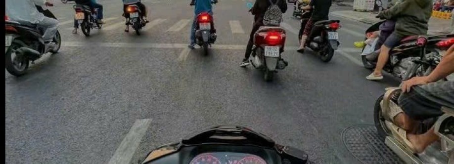 Nhật Huy Cover Image