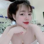 trang thu Profile Picture