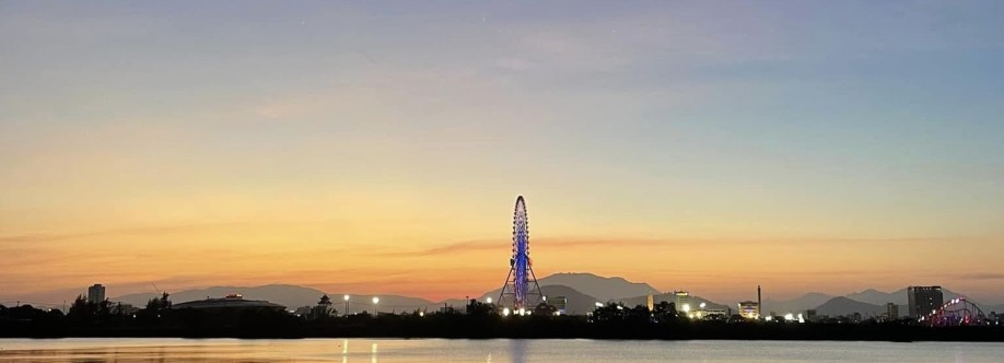 Thuy Linh Cover Image