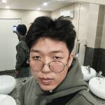 JOY Pham Profile Picture