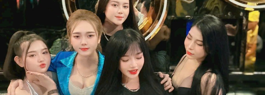 Cẩm Cẩm Cover Image